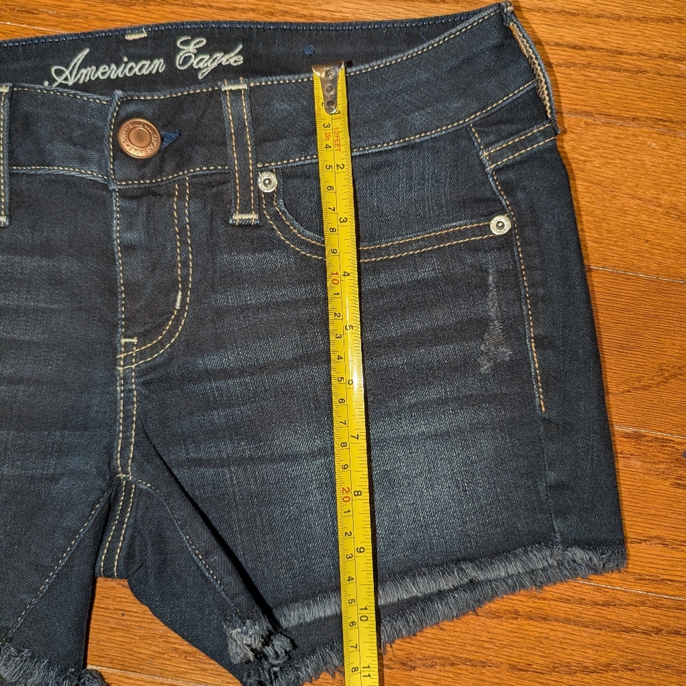 American Eagle jean shorts bundle - low rise - size 4 - Distressed - Picture 9 of 14